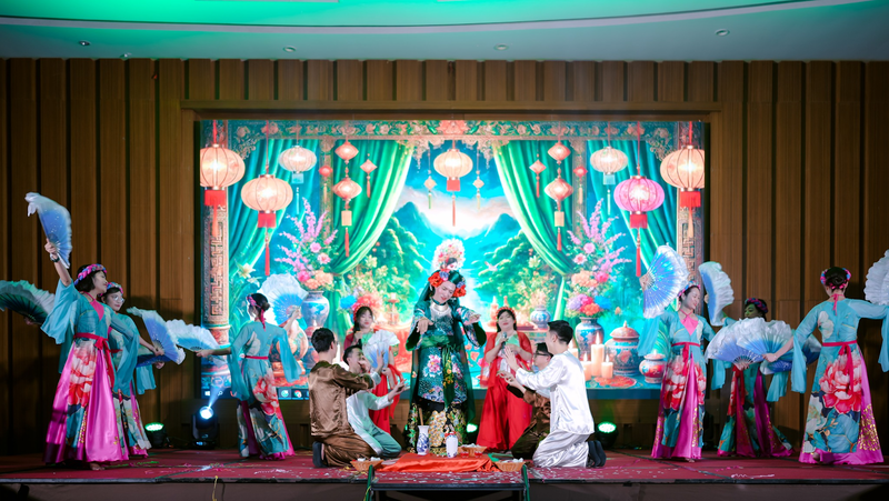 chủ đề tiệc tất niên